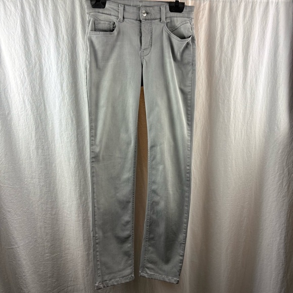 MAC Jeans Denim - MAC Jeans Light Grey Lovely Straight Leg Jean 34/32
